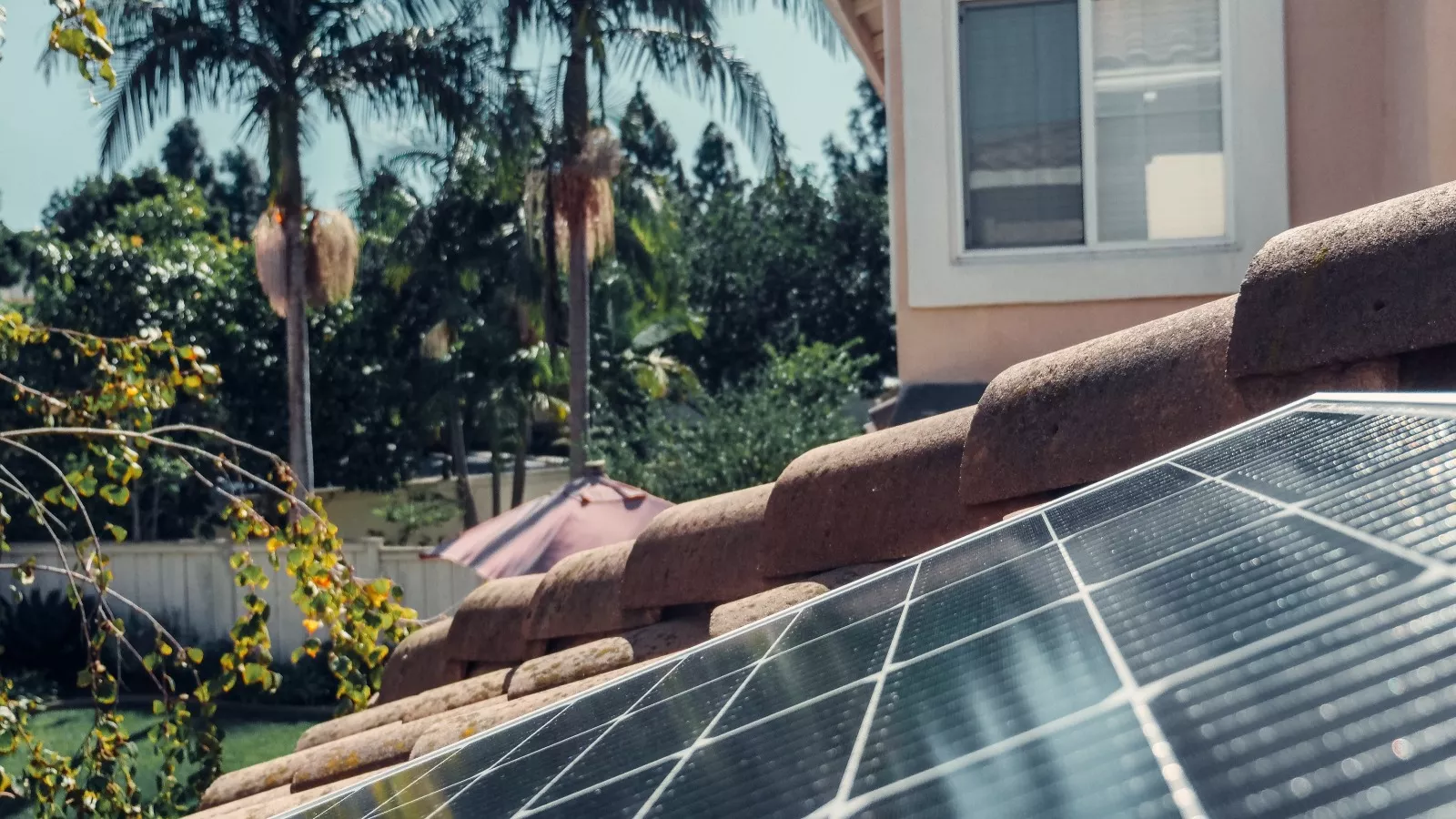 Erőteljes szövetségesek, avagy hogy működik a gáz a napenergiával kombinálva?